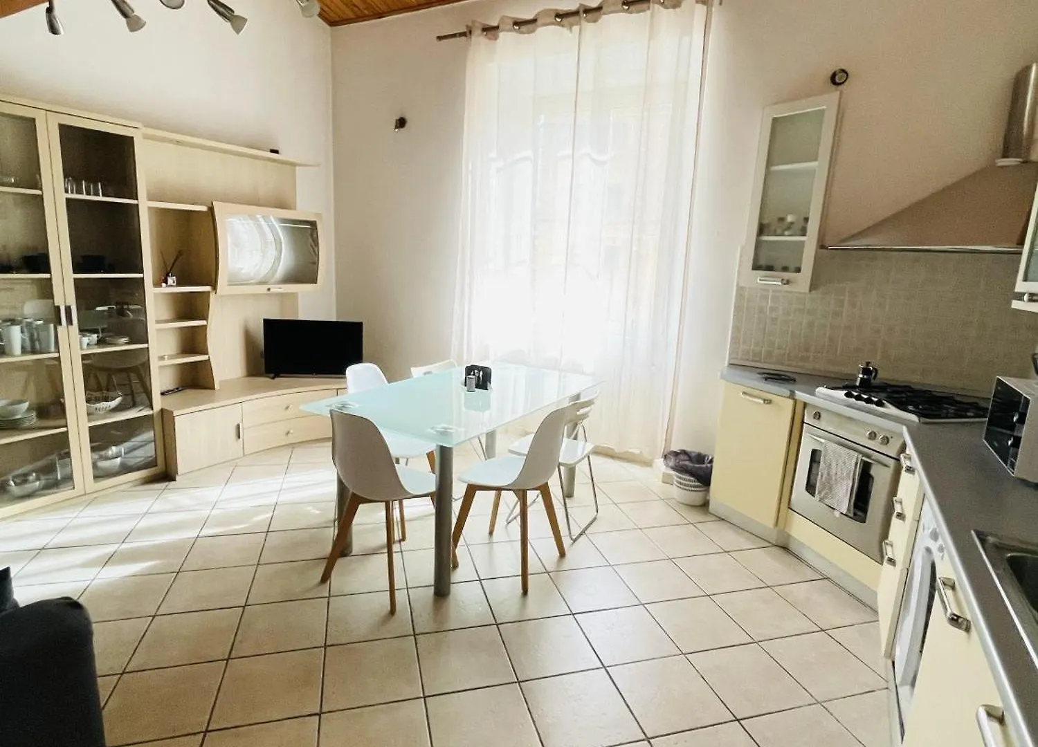 Apartment Jacuzzi Suite Livorno