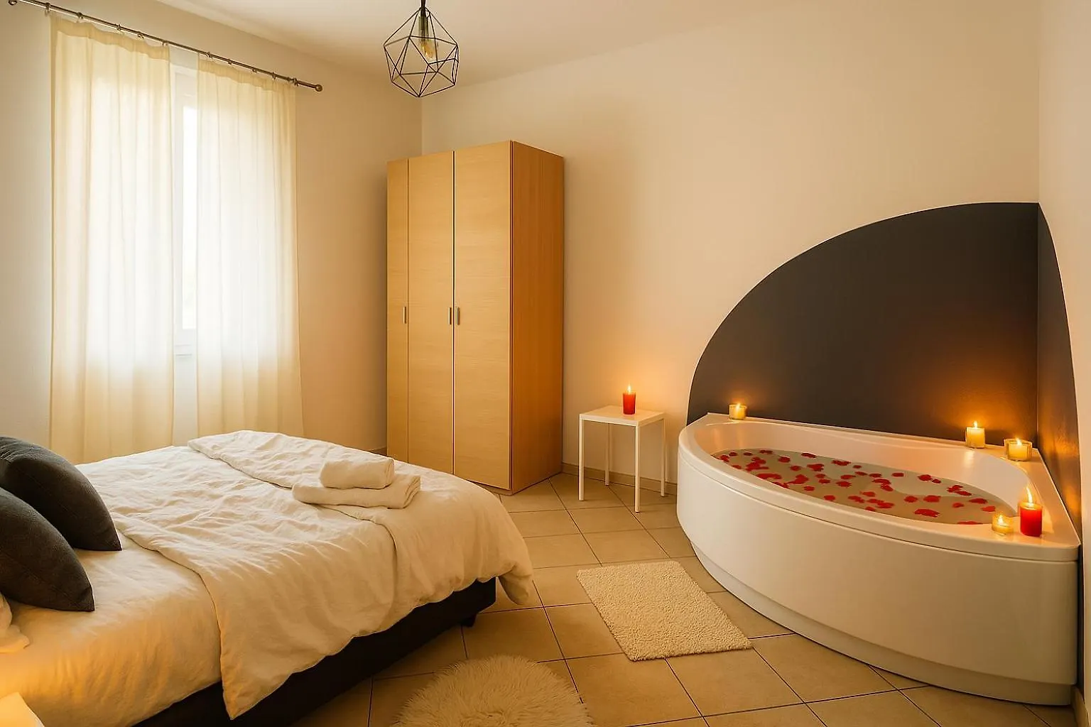 Jacuzzi Suite Livorno 0*,  Italy