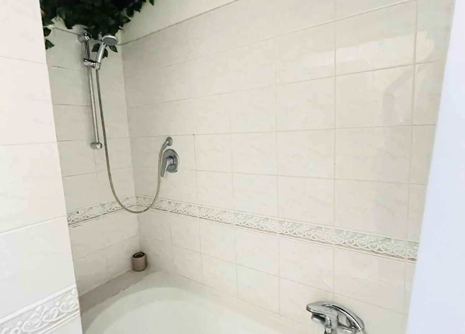 Jacuzzi Suite Livorno Apartment
