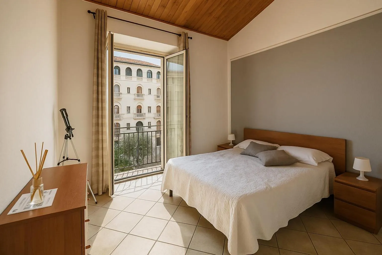 Διαμέρισμα Jacuzzi Suite Λιβόρνο